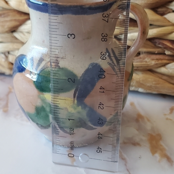 Small Redware Pitcher Creamer Mexico Beige Floral Multicolor. - Picture 7 of 8